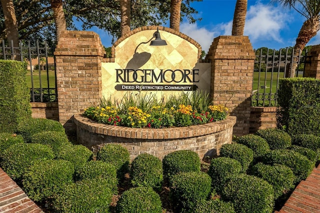 7838 Rollingridge Ct, Orlando, FL 32835 - view of community sign