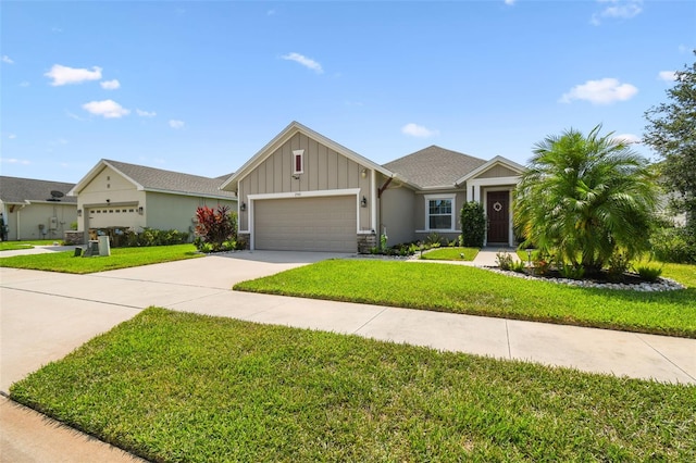 2941 Marlberry Ln, Clermont, FL 34714 - ranch-style home featuring board and batten siding, an attached garage, driveway, and a front lawn