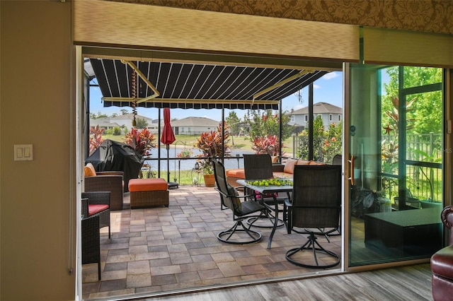 2941 Marlberry Ln, Clermont, FL 34714 - sunroom / solarium with healthy amount of natural light and a residential view