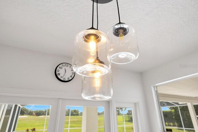 5913 Masters Blvd, Orlando, FL 32819 - detailed view of a textured ceiling