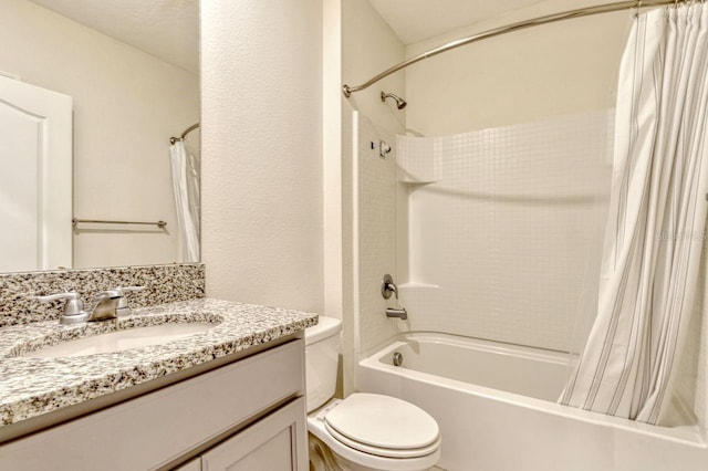 868 Brooklet Dr, Davenport, FL 33837 - bathroom with shower / bathtub combination with curtain, toilet, and vanity