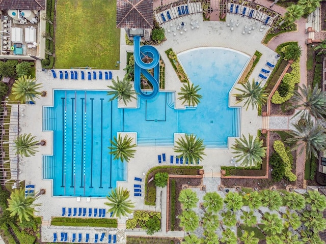 29043 Picana Ln, Wesley Chapel, FL 33543 - aerial view of a pool