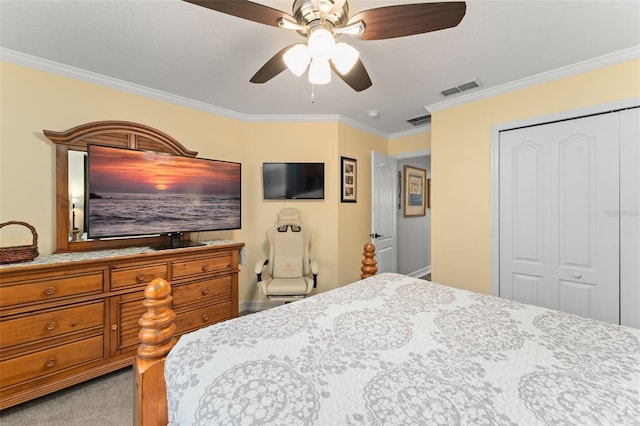 7003 Cupseed Ln, Harmony, FL 34773 - bedroom with ornamental molding, a closet, and ceiling fan