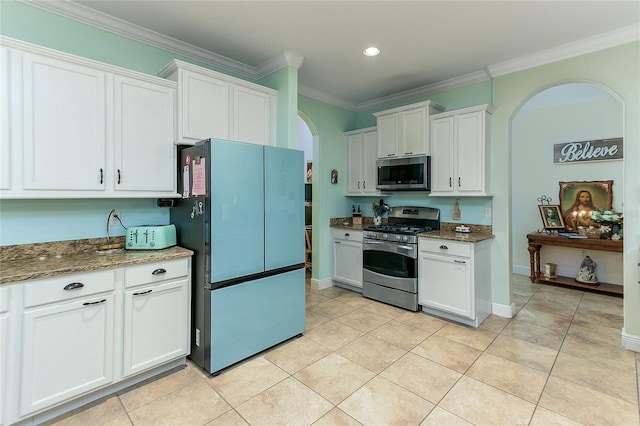 410 E Victoria Trails Blvd, Deland, FL 32724 - photo 9