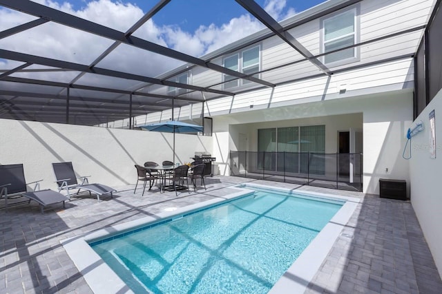271 Jetty Way, Davenport, FL 33897 - outdoor pool with a patio area and a lanai