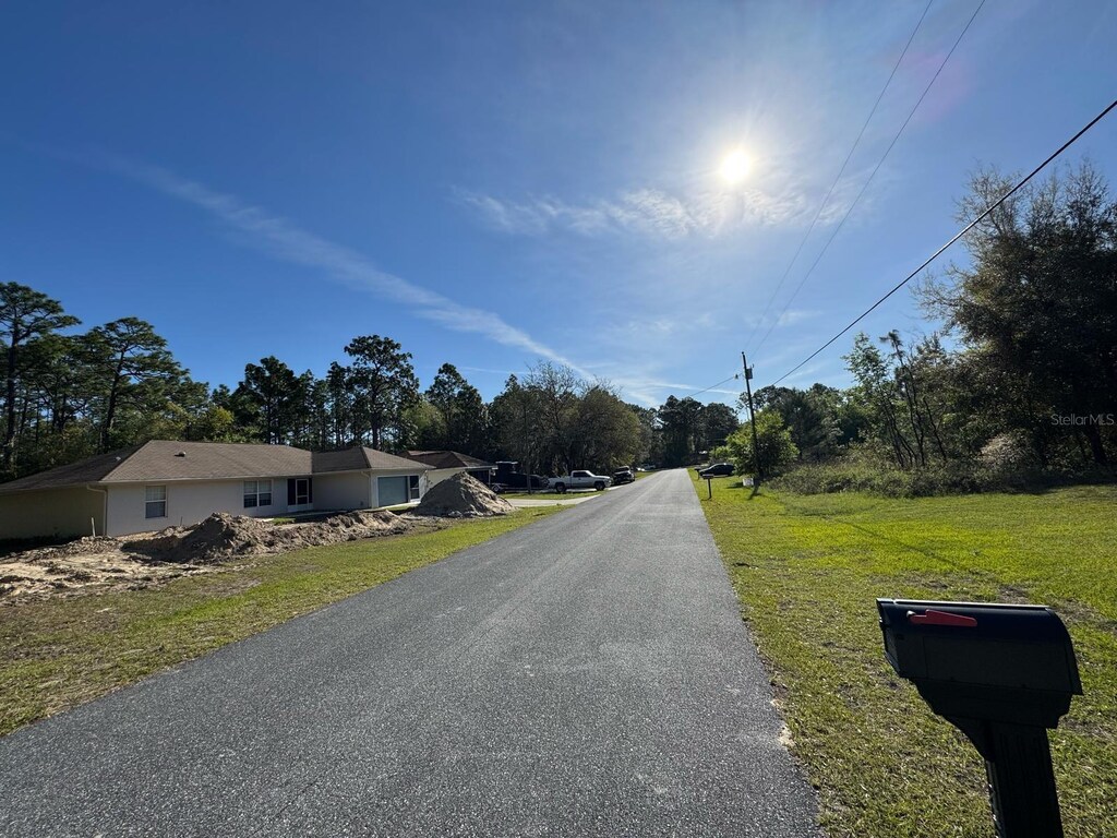1461 W Jocelynne St, Citrus Springs, FL 34434