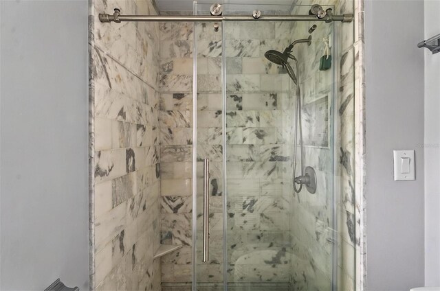 1202 Marshall Ct, Eustis, FL 32726 - full bathroom featuring a stall shower