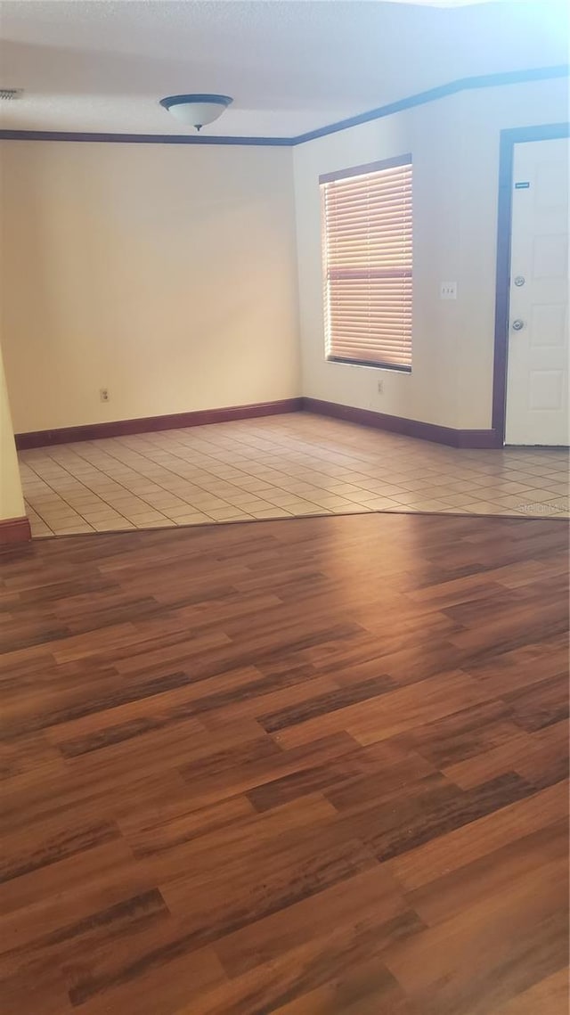 706 Lighthouse Ct, Altamonte Springs, FL 32714 - empty room featuring light wood finished floors and baseboards