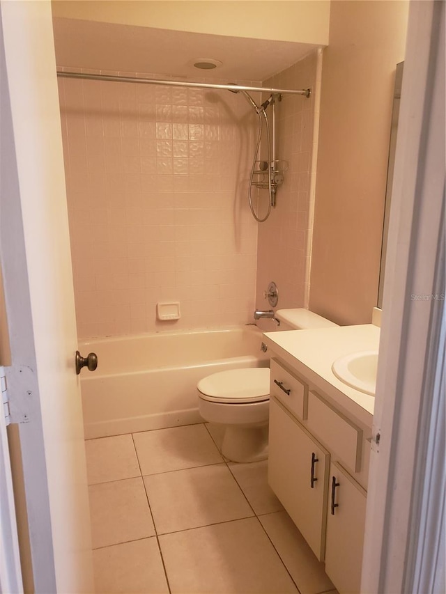 706 Lighthouse Ct, Altamonte Springs, FL 32714 - bathroom featuring vanity, toilet, shower / washtub combination, and tile patterned flooring