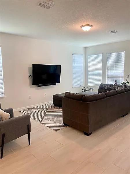 16391 Admirals Cove Ln, Winter Garden, FL 34787 - view of living room