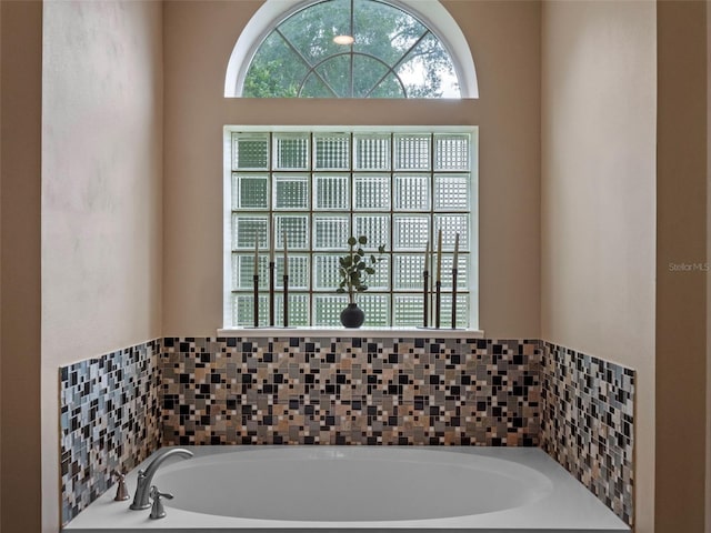 3518 Edlingham Ct, Belle Isle, FL 32812 - full bath with healthy amount of natural light and a bath