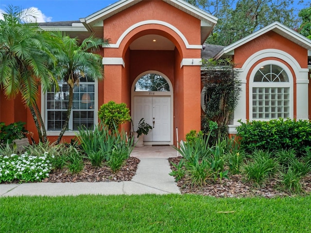 3518 Edlingham Ct, Belle Isle, FL 32812 - entrance to property featuring stucco siding