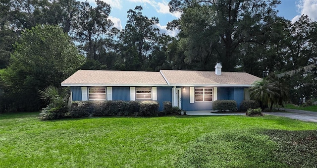 2928 NE 14th Ave, Ocala, FL 34479 - single story home with a front lawn