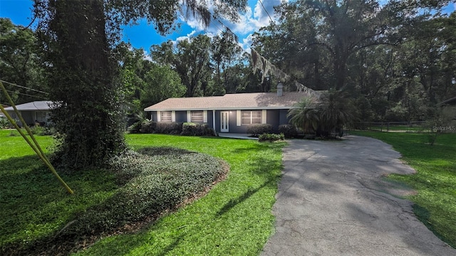 2928 NE 14th Ave, Ocala, FL 34479 - single story home with asphalt driveway