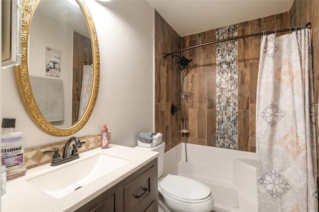 2903 Willow Oak Ct, Kissimmee, FL 34744 - bathroom with vanity, shower / tub combo with curtain, and toilet