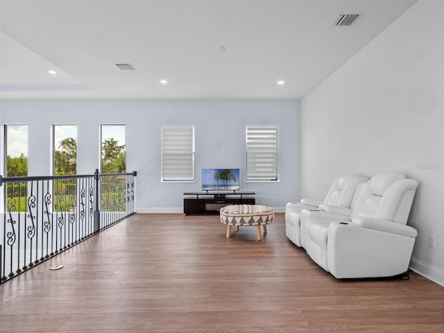 4071 Isabella Cir, Windermere, FL 34786 - living room with wood finished floors, recessed lighting, and baseboards