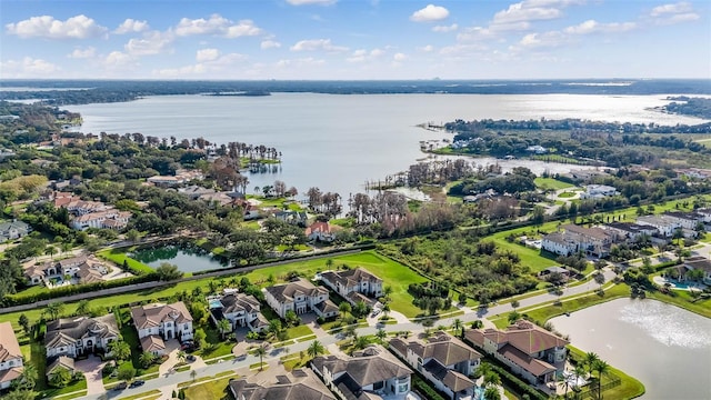 4071 Isabella Cir, Windermere, FL 34786 - aerial view of property and surrounding area with a nearby body of water and nearby suburban area