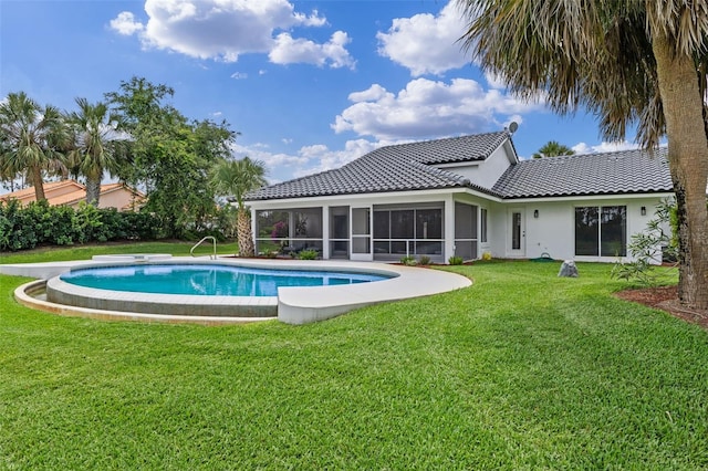 12508 Lake Denise Blvd, Clermont, FL 34711 - view of pool featuring a sunroom and a yard