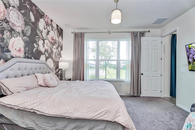 1147 Wildmeadow Run, Winter Park, FL 32792 - carpeted bedroom with multiple windows, baseboards, and a textured ceiling