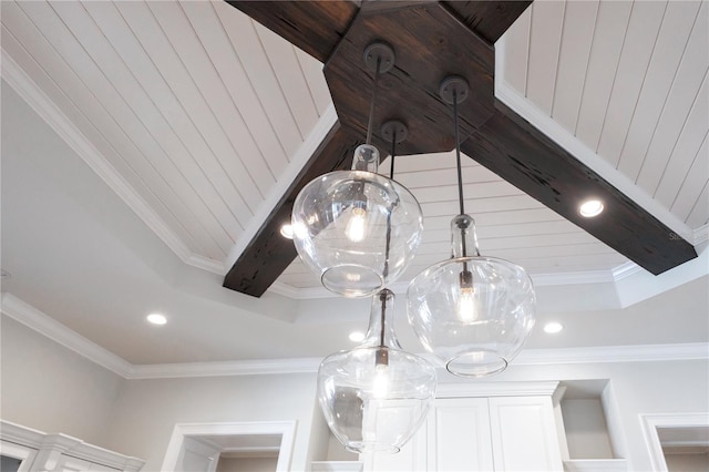 10845 Bayshore Dr, Windermere, FL 34786 - detailed view of crown molding and recessed lighting