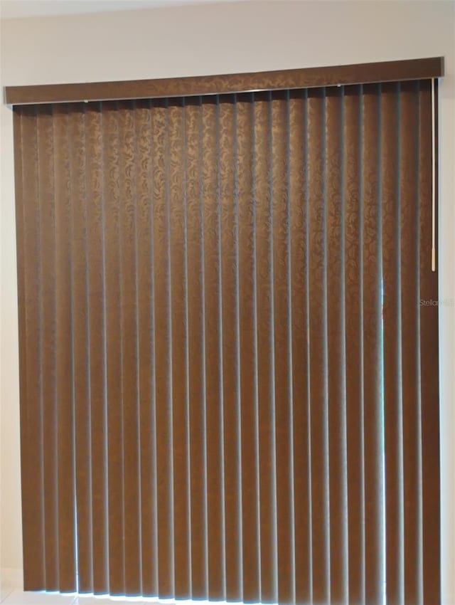 10415 Lucaya Dr, Tampa, FL 33647 - detailed view of radiator