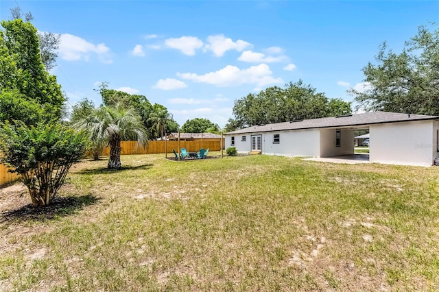 410 W Seminole Ave, Eustis, FL 32726 - view of yard with an attached carport