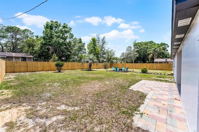 410 W Seminole Ave, Eustis, FL 32726 - view of yard with a patio area