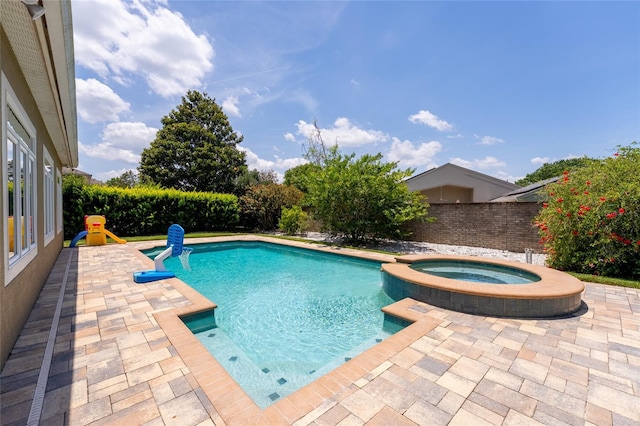 1716 Wild Indigo Ter, Oviedo, FL 32766 - view of pool featuring a patio and a pool with connected hot tub