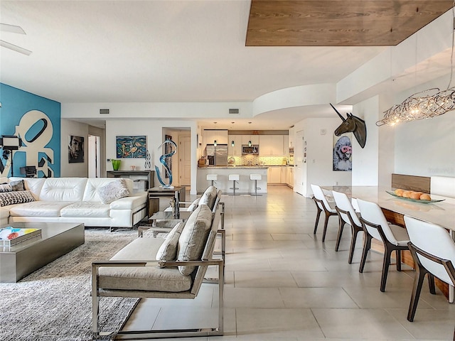 100 S Eola Dr Unit 611, Orlando, FL 32801 - view of living area