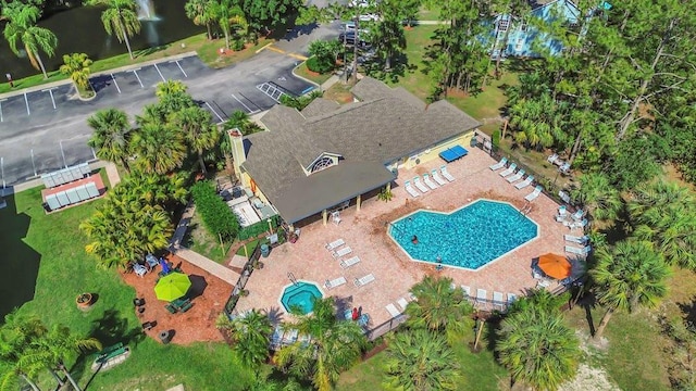 2040 Royal Bay Blvd Unit 31, Kissimmee, FL 34746 - bird's eye view of a pool