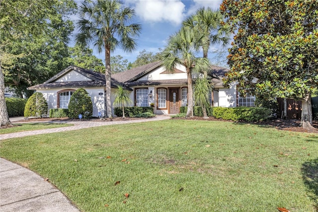 612 Golden Dawn, Apopka, FL 32712 - single story home with a front yard