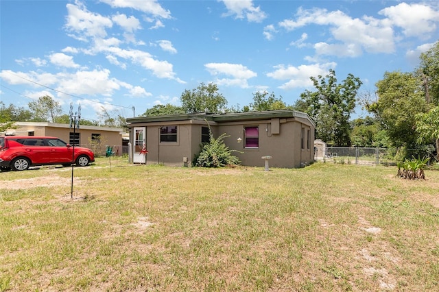 11509 Cameron St, Orlando, FL 32817 - view of front of house featuring stucco siding