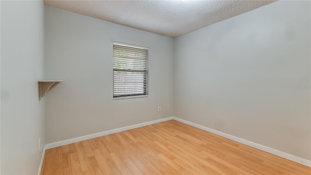 1525 Jaguar Cir, Apopka, FL 32712 - photo 4