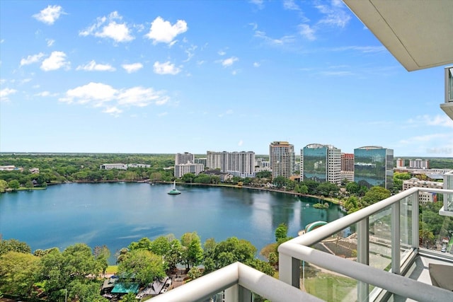 150 E Robinson St Unit 16B-2 # 1605, Orlando, FL 32801 - water view with nearby urban area