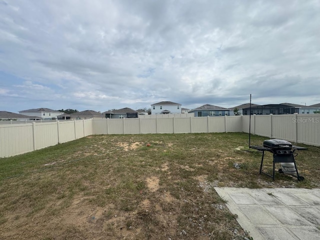 268 Fiddlewood Ct, Davenport, FL 33837 - view of yard with a residential view