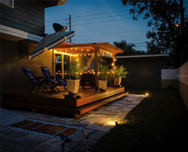 1919 E S St, Orlando, FL 32801 - wooden deck featuring outdoor dining area