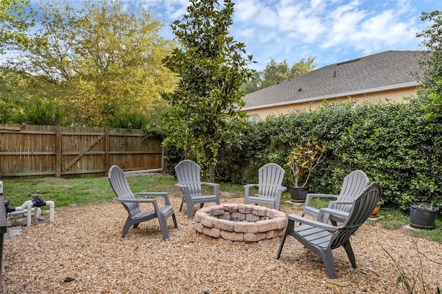 1245 Reagans Reserve Blvd, Apopka, FL 32712 - view of yard featuring an outdoor fire pit