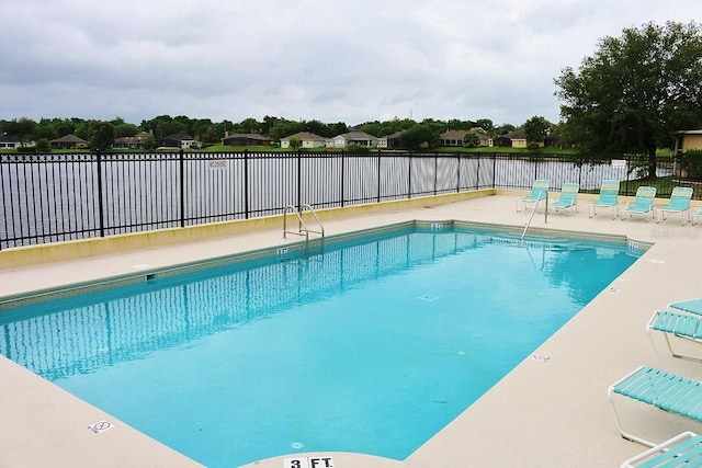 529 Quail Down Dr, Debary, FL 32713 - community pool featuring a patio area