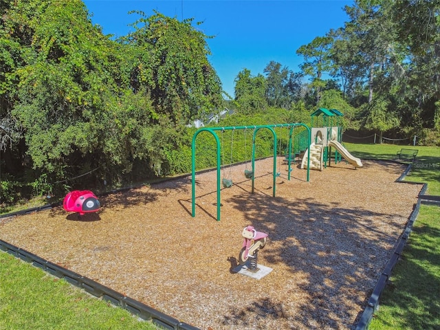 529 Quail Down Dr, Debary, FL 32713 - view of community play area