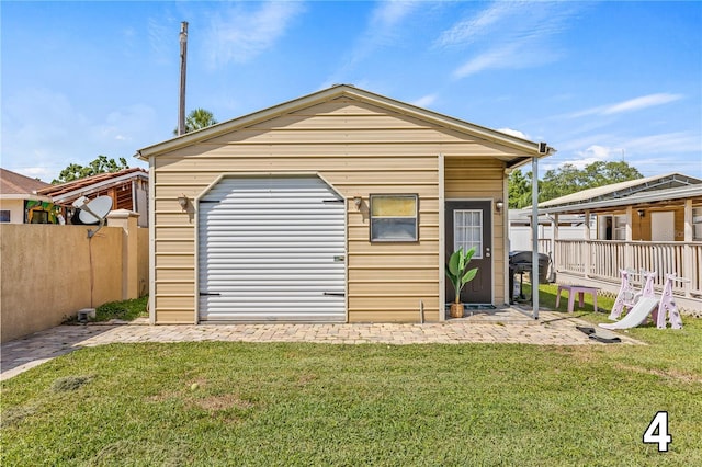 10227 Parsons St, Tampa, FL 33615 - view of garage