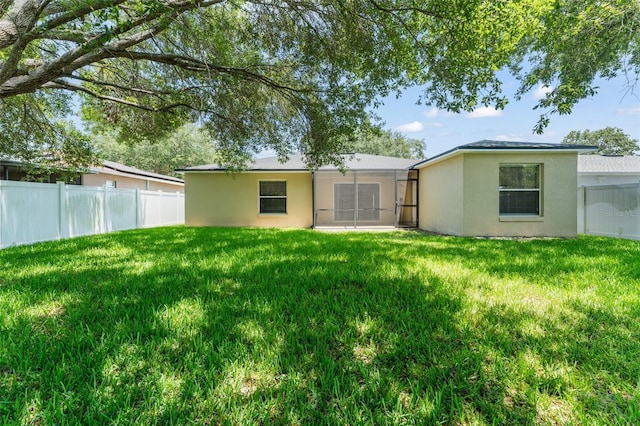476 Basking Ridge Ct, Ocoee, FL 34761 - rear view of property featuring stucco siding