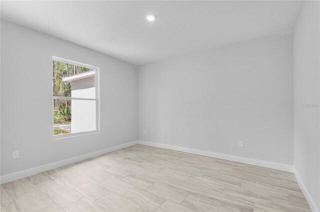 30369 Apricot Ave, Eustis, FL 32736 - empty room featuring baseboards and recessed lighting