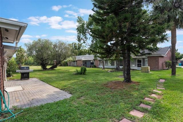 1230 Americana Pl, Orlando, FL 32807 - view of grassy yard
