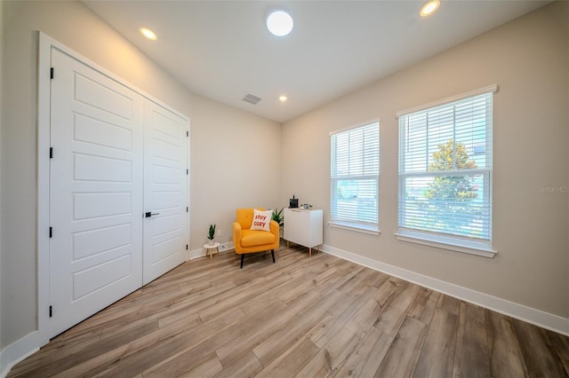 16055 Silver Brook Way, Winter Garden, FL 34787 - sitting room featuring light wood-style floors, baseboards, and recessed lighting