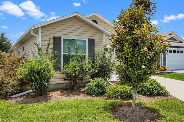 6231 Atkinson Ln, The Villages, FL 32163