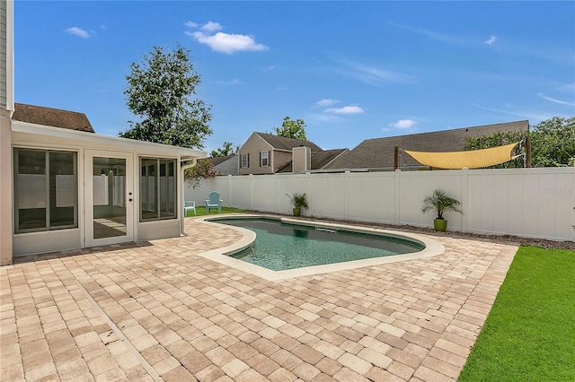 485 Whittingham Pl, Lake Mary, FL 32746 - view of swimming pool with a patio and a fenced backyard