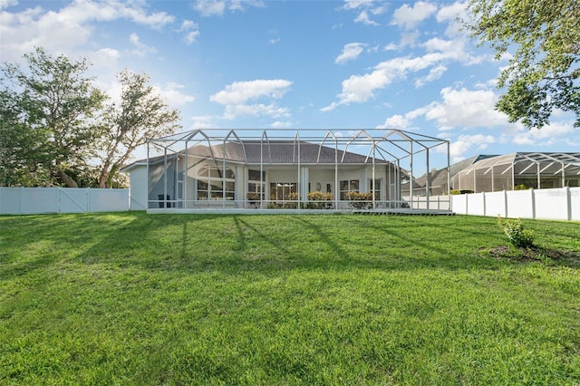 6121 Oxbow Bend Ln, Port Orange, FL 32128 - back of property featuring glass enclosure