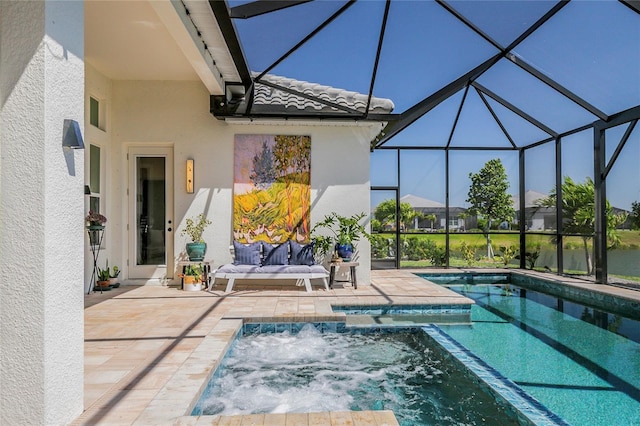 4754 Manning Ct, Sarasota, FL 34240 - view of swimming pool featuring a patio, a lanai, and a pool with connected hot tub