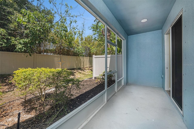 6703 Citrus Creek Ln, Tampa, FL 33625 - view of unfurnished sunroom