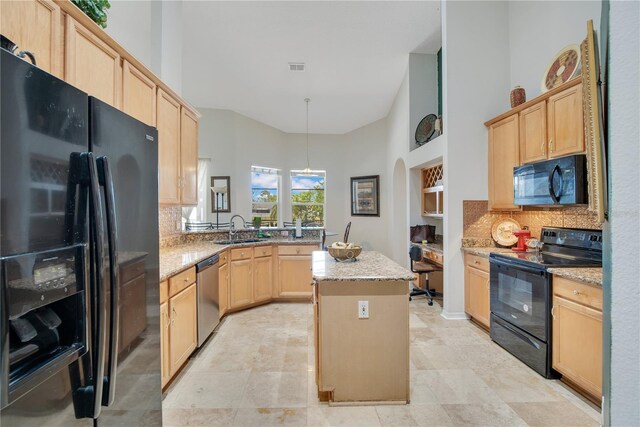 4047 Lillian Hall Ln, Orlando, FL 32812 - photo 18